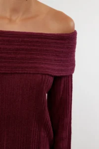 TRENDYOLMİLLA Burgundy Soft textured Carmen Collar Knitwear Sweater - Image 3