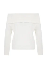 TRENDYOLMİLLA Ecru Soft textured Carmen Collar Knitwear Sweater - Image 11