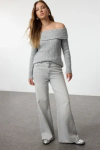 TRENDYOLMİLLA Gray Soft textured Carmen Collar Knitwear Sweater - Image 6