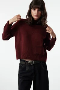 TRENDYOLMİLLA Burgundy Pocket Detail Soft textured High Neck Knitwear Sweater