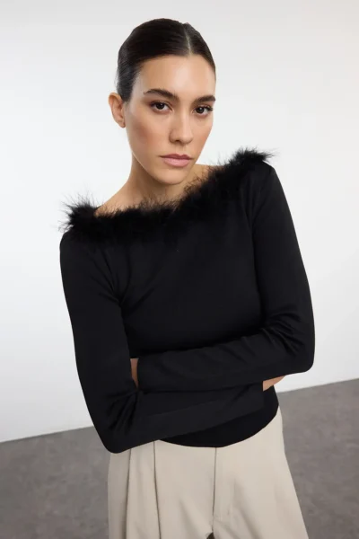 TWOAW25KZ00132-BLACK_1