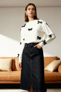 TRENDYOLMİLLA Ecru Soft textured Ribbon/Bow Detailed Knitwear Sweater