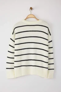 TRENDYOLMİLLA Bonnet*001 Striped Wide Pattern Soft textured Knitwear Sweater - Image 6