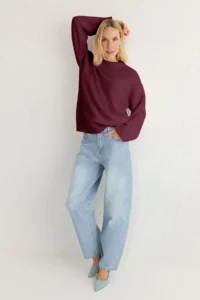 TRENDYOLMİLLA Burgundy Wide Pattern Soft textured Knitwear Sweater - Image 3