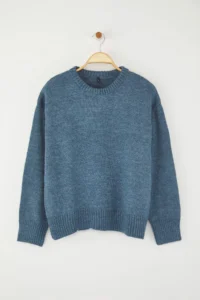 TRENDYOLMİLLA Indigo Wide Pattern Soft textured Knitwear Sweater - Image 5