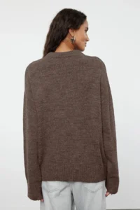 TRENDYOLMİLLA Mink Wide Pattern Soft Textured Knitwear Sweater - Image 6