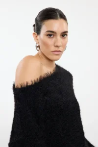 TRENDYOLMİLLA Black Hairy Wide Pattern Turndown collar Knitwear Sweater - Image 7