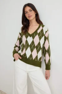 TRENDYOLMİLLA Khaki Soft textured Wide Pattern V-neck Baklava Knitwear Sweater - Image 2