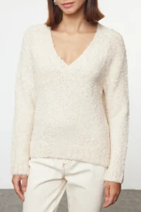 TRENDYOLMİLLA Stone Wide Pattern Deep V-neck textured Knitwear Sweater - Image 3