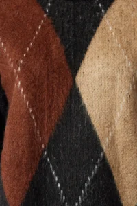 TRENDYOLMİLLA Black Color Blocked Soft textured Knitwear Sweater - Image 3