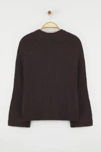 TRENDYOLMİLLA More Sustainable Brown Wide Pattern peplum Detailed Cotton Knitwear Sweater - Image 11