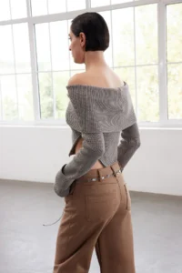 TRENDYOLMİLLA Mink Premium/Special Thread Ribbed Carmen Collar Knitwear Bodysuit Sweater - Image 4