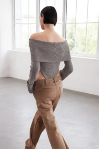 TRENDYOLMİLLA Mink Premium/Special Thread Ribbed Carmen Collar Knitwear Bodysuit Sweater - Image 5
