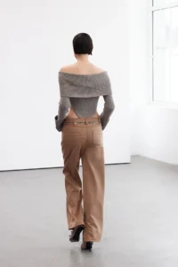 TRENDYOLMİLLA Mink Premium/Special Thread Ribbed Carmen Collar Knitwear Bodysuit Sweater - Image 6