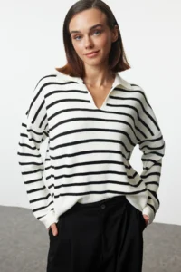 TRENDYOLMİLLA Ecru Wide Pattern Polo Shirt Collar Striped Knitwear Sweater - Image 2