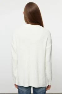 TRENDYOLMİLLA Ecru Wide Pattern Ribbed Soft textured Knitwear Sweater - Image 6