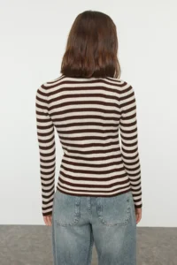 TRENDYOLMİLLA Brown Polo Shirt Collar Basic Striped Fitted/Bodysuit hugging Knitwear Sweater - Image 5