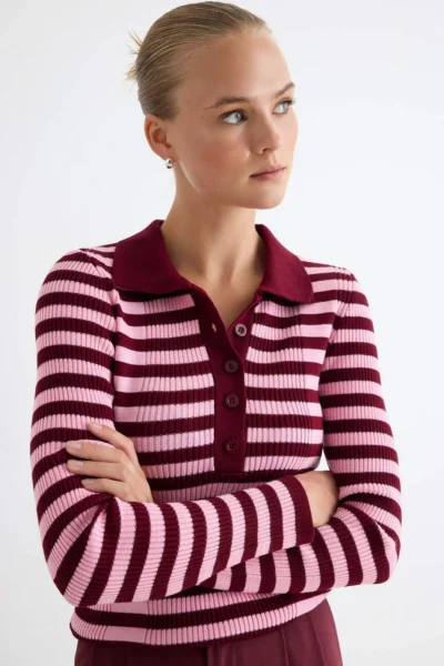 TWOAW25KZ00349-BURGUNDY_1