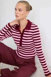 TRENDYOLMİLLA Burgundy Polo Shirt Collar Basic Striped Fitted/Bodysuit hugging Knitwear Sweater - Image 2