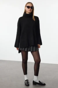 TRENDYOLMİLLA Black Turtleneck Wide Pattern Knitwear Sweater - Image 6
