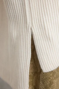 TRENDYOLMİLLA Ecru Turtleneck Wide Pattern Knitwear Sweater - Image 4