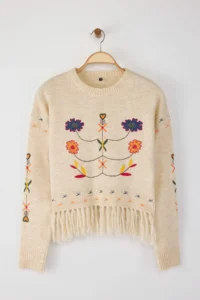 TRENDYOLMİLLA Ecru Soft textured Tasseled Embroidery embroidered Knitwear Sweater - Image 6