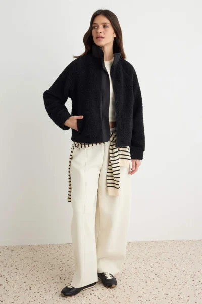 TWOAW25SW00139-BLACK_1