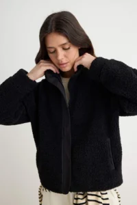 TRENDYOLMİLLA Black Plush Regular/Normal Pattern Weaving Garnili Zippered Knitting Cardigan/Sweatshirt - Image 2