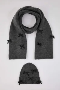 TRENDYOLMİLLA Soft textured Ribbon Detailed 2 Sets Knitwear Scarf-Beanie Set