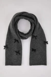 TRENDYOLMİLLA Soft textured Ribbon Detailed 2 Sets Knitwear Scarf-Beanie Set - Image 3