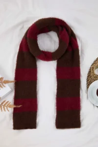 TRENDYOLMİLLA Soft textured Burgundy-Brown Color Blocked Knitwear Scarf - Image 4