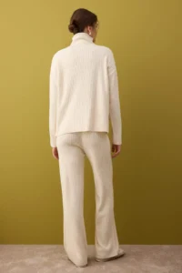 TRENDYOLMİLLA Ecru Basic Zippered Sweater-Pants Knitwear Bottom - Top Set - Image 4