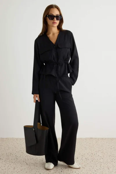 TWOAW26AU00111-BLACK_1
