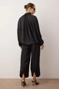 TRENDYOLMİLLA Black Satin Balloon Pattern Pants Jacket Weaving Bottom - Top Set - Image 5