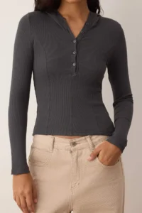 TRENDYOLMİLLA Anthracite Hooded Ribbed buttoned Fitted Knitting Blouse - Image 3