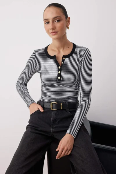 TWOAW26BZ00063-BLACK-1_1