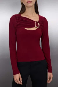 TRENDYOLMİLLA Burgundy Accessory and Cut Out Detailed Flexible Knitting Blouse - Image 3