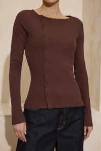 TRENDYOLMİLLA Brown buttoned Crew Neck Fitted Ribbed Flexible Knitting Blouse - Image 3