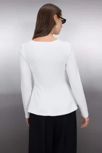 TRENDYOLMİLLA Ecru Boat Neck peplum/Waisted Regular Length Knitting Blouse - Image 4