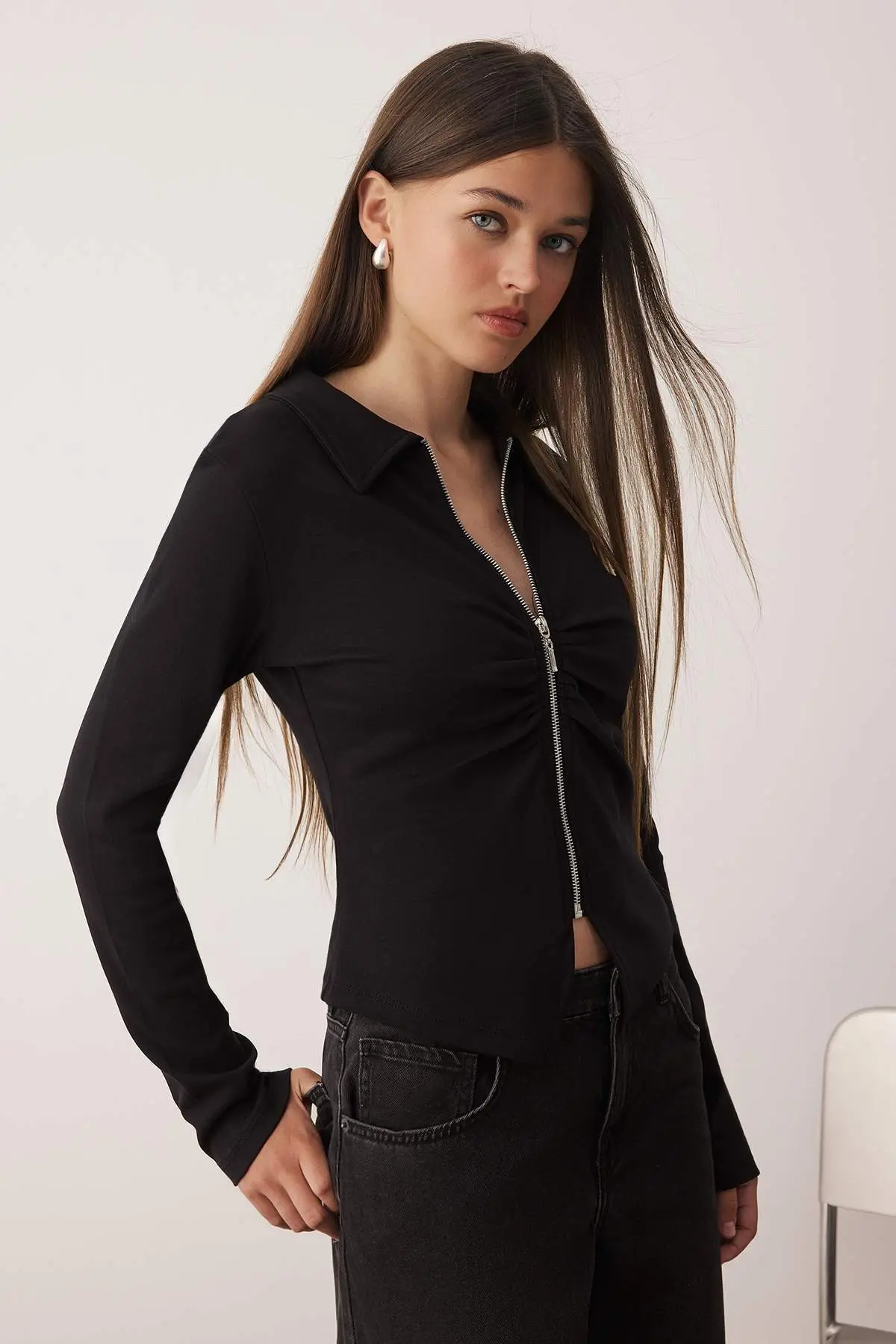 TWOAW26BZ00169-BLACK_1