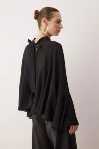 TRENDYOLMİLLA Black with flywheel Unlined Boho Weaving Blouse - Image 4
