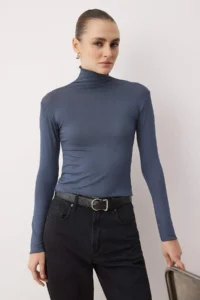 TRENDYOLMİLLA Anthracite Transparan High Neck Flexible Normal Size Knitting Blouse