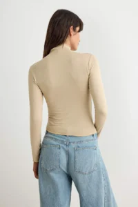 TRENDYOLMİLLA BEIGE Melange Transparan High Neck Flexible Normal Size Knitting Blouse - Image 4