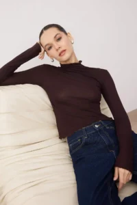TRENDYOLMİLLA Brown Transparan High Neck Flexible Normal Size Knitting Blouse - Image 2