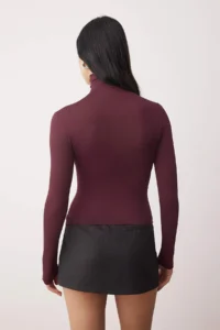 TRENDYOLMİLLA Plum Transparan High Neck Flexible Normal Size Knitting Blouse - Image 4