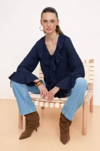 TRENDYOLMİLLA NAVY BLUE Ruffle Detailed Weaving Blouse  B - Image 2