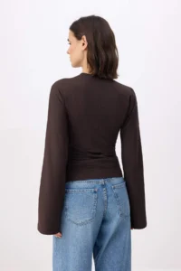 TRENDYOLMİLLA Brown Spanish Arm Shirring Detailed Regular/Normal Pattern Knitting Blouse - Image 4