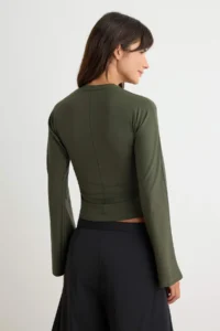 TRENDYOLMİLLA Dark Khaki Spanish Arm Shirring Detailed Regular/Normal Pattern Knitting Blouse - Image 4