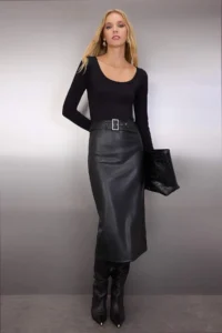 TRENDYOLMİLLA Black Plain Arched bodycone/Fitting Midi Faux Leather Knitting Dress