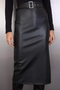 TRENDYOLMİLLA Black Plain Arched bodycone/Fitting Midi Faux Leather Knitting Dress - Image 3